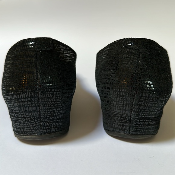 Pas de rouge Black 37.5 suede leather pumps - Picture 10 of 16